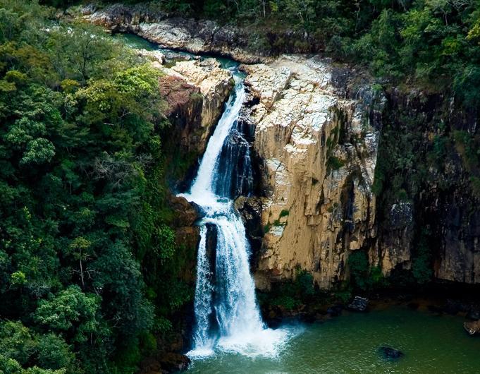 Pousada Araras Lago De Furnas Sao Jose da Barra Kültér fotó